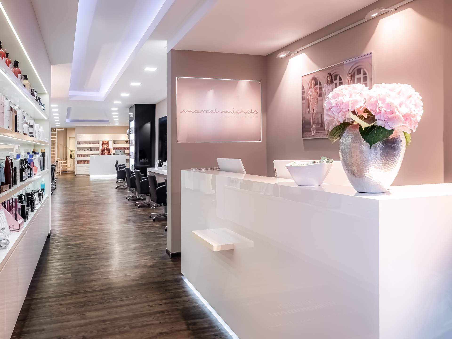 Friseur finden - Marcel Michels - Ihr Friseur in Bonn